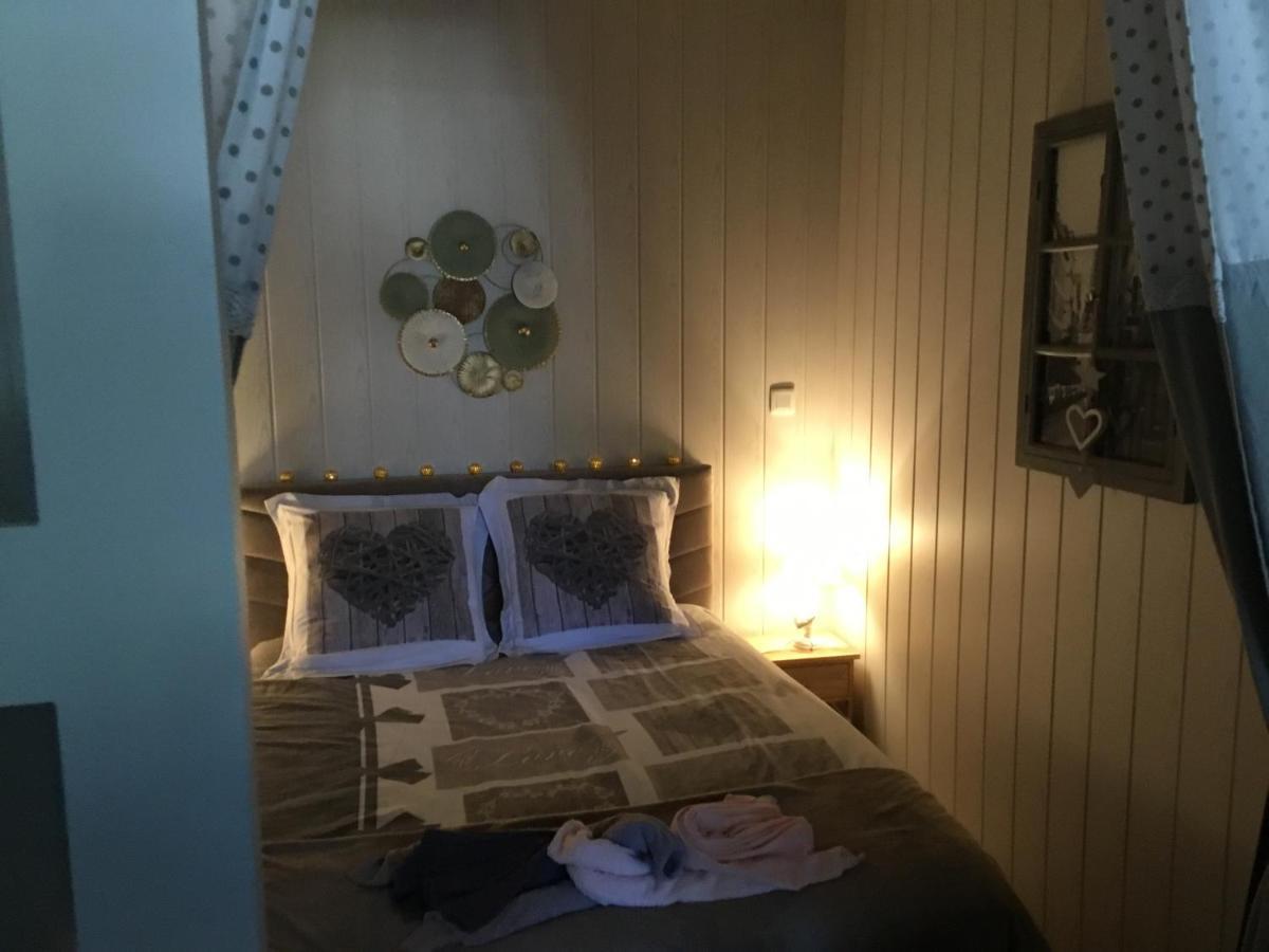 Sweet Home, Logement De Tourisme エタプル エクステリア 写真